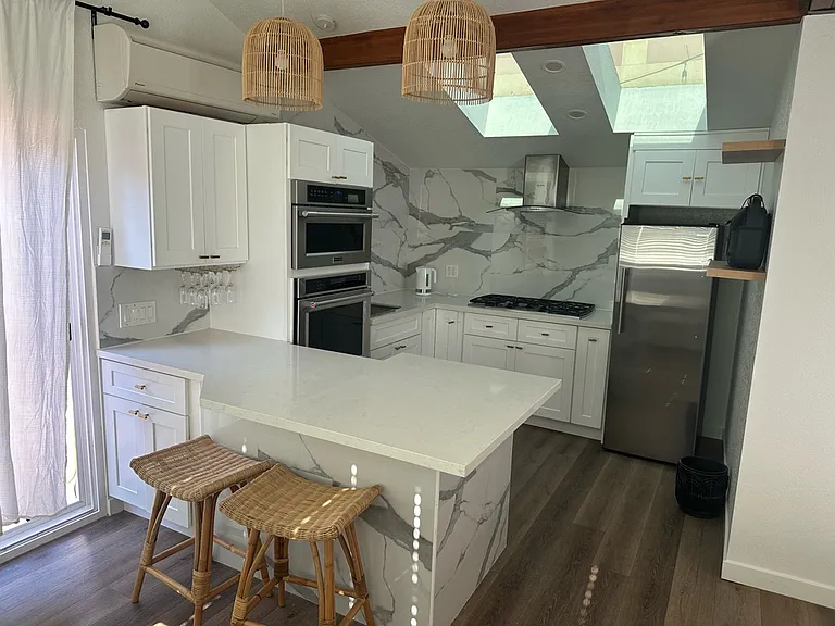 1045 W Civic Center Dr — Photo 3
