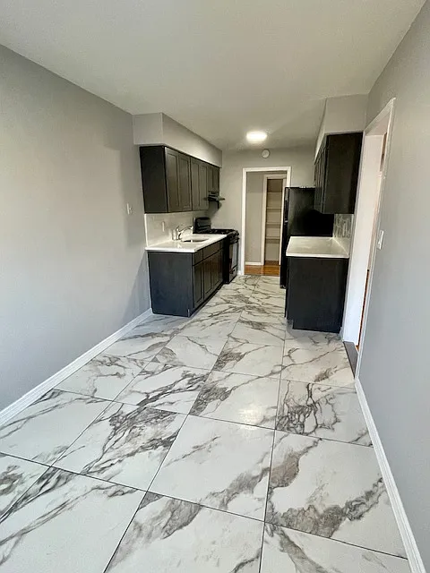 2 bed, $2,250 — Photo 1