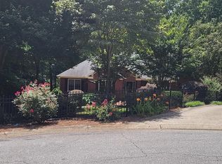 593 Ridge Lake Ln NW, Marietta, GA 30064