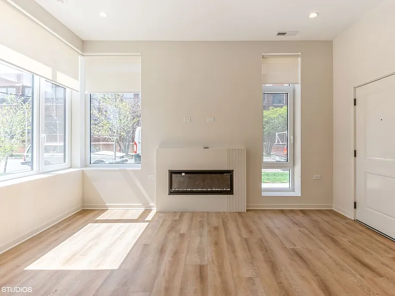 The Olson Apartments — Photo 21