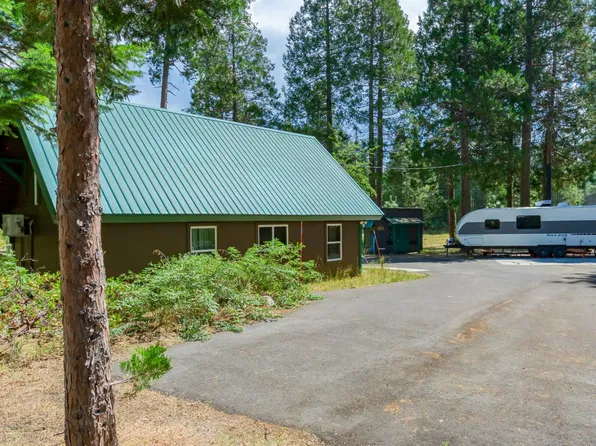 41621 Dinkey Creek Rd, Shaver Lake, CA 93664