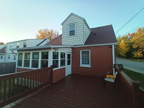 2nd image of 119 Poplar Dr