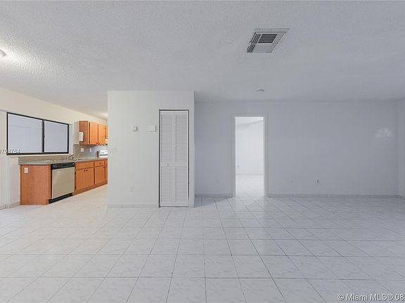 4th image of 7122 SW 153rd Ct #7122