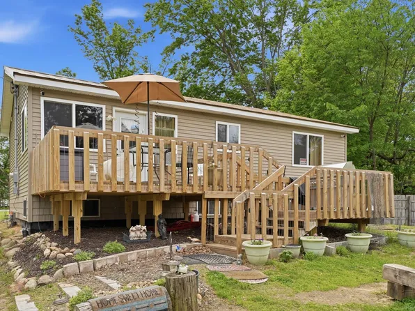 4742 Old Plank Rd, Onondaga, MI 49264