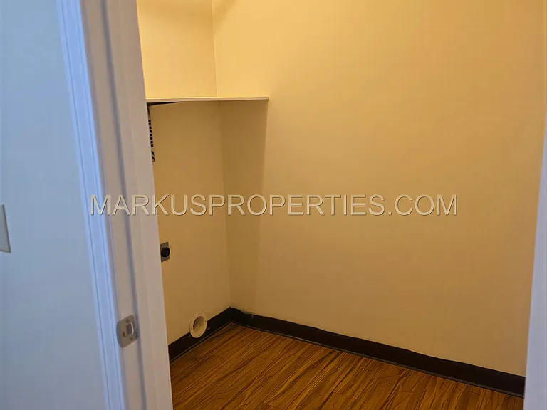 8367 SW Tygh Loop — Photo 16