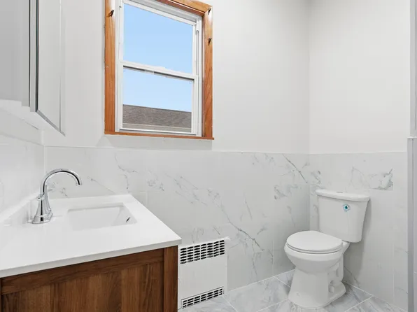 143 West 26th Street image 9 of 12