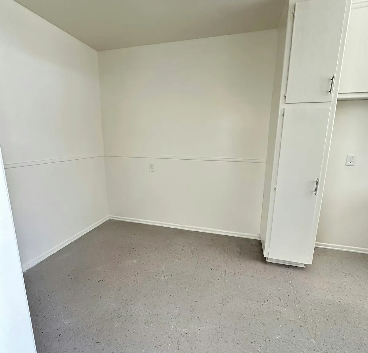 439 South Montebello Boulevard, Unit D — Photo 2