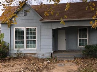 109 Dallas Ave, Cleburne, TX 76031