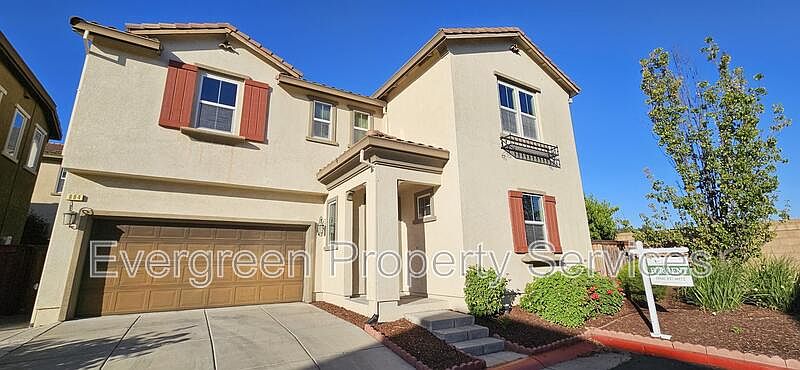 1st image of 894 Willow Bridge Dr