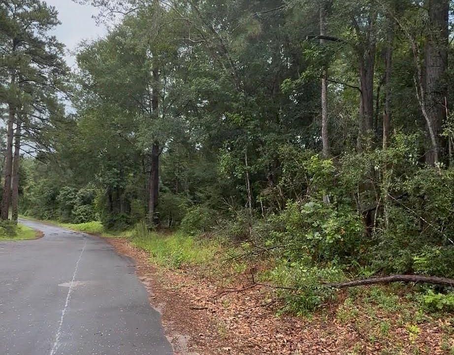 2nd image of Private Road 6328