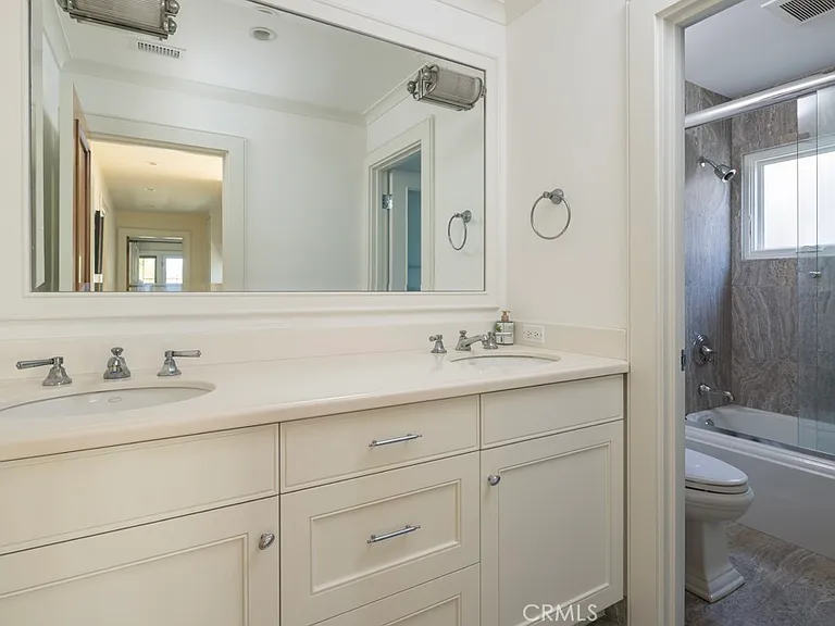 512 Avocado Ave — Photo 12