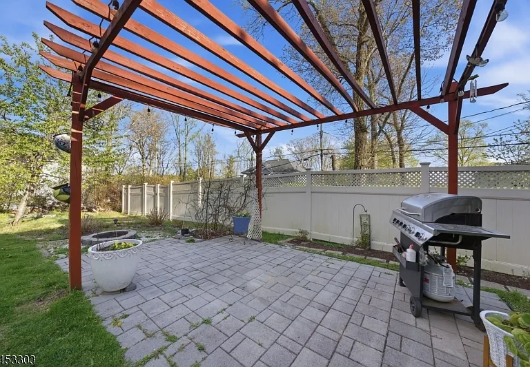 7 Valley Rd #A — Photo 16