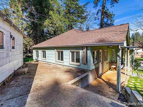 3rd image of 11896 Nancy Ln