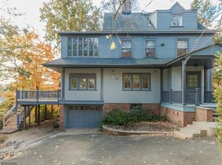 426 Wyoming Ave, Millburn, NJ 07041