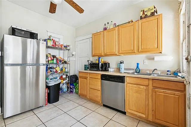 7324 Maple St — Photo 4