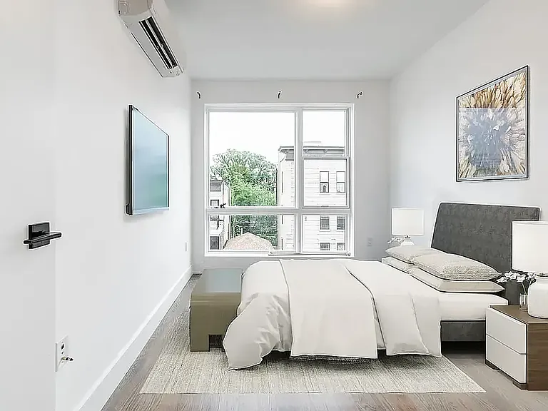 254 E 28th St #4C — Photo 5