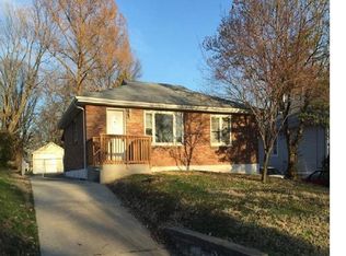 2836 Walton Rd, Saint Louis, MO 63114