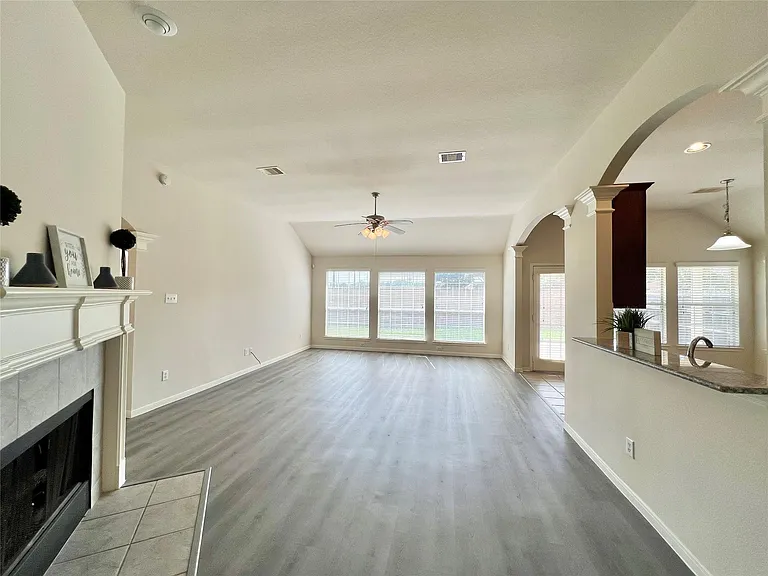 128 Emerald Loch Ln — Photo 18