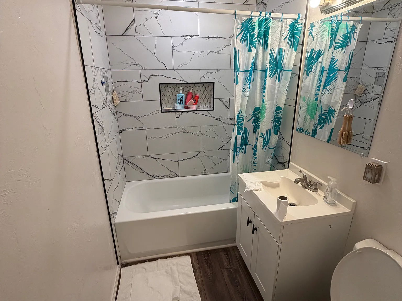 3 bed, 1015 sqft, $1,200 — Photo 2