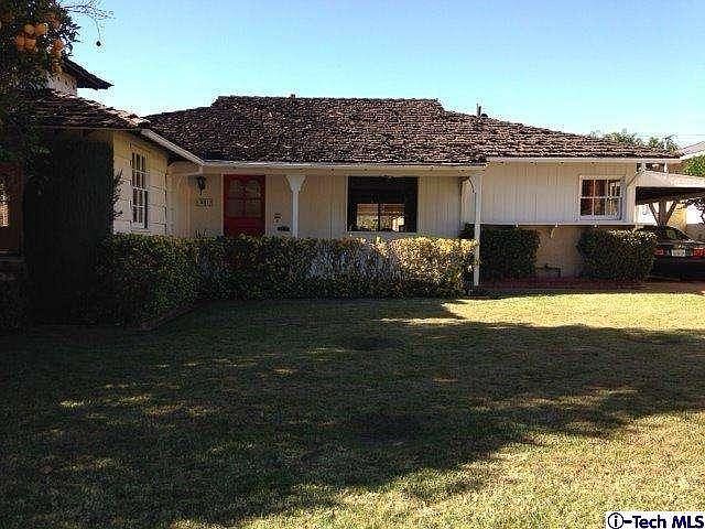 1st image of 411 Amherst Dr