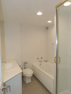 Rented by essential NEW YORK Real Estate | media 22