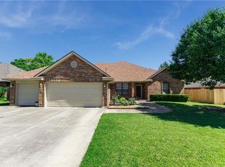 3609 Quail Springs Dr, Norman, OK 73072