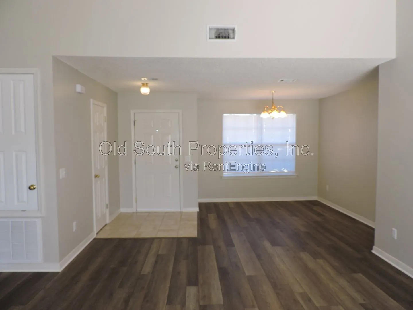 3 bed, 2.0 bath, 1718 sqft, $1,850 — Photo 3