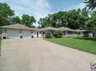 1705 SW Green Acres Ave, Topeka, KS 66604