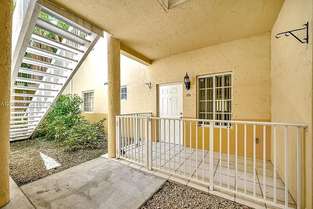 San Marco Villas Condo — Photo 2