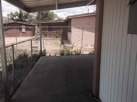 4th image of 206 Coyote Canyon Dr