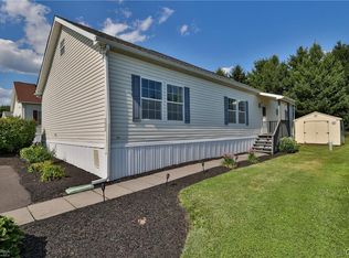 5239 Brunswick Ln, Macungie, PA 18062