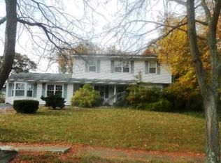 15 Upper Pennsylvania Ave, Jackson, NJ 08527
