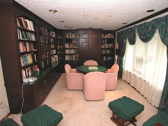 Library / Den