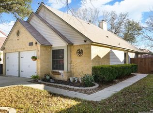 8010 Grand Bnd, San Antonio, TX 78250
