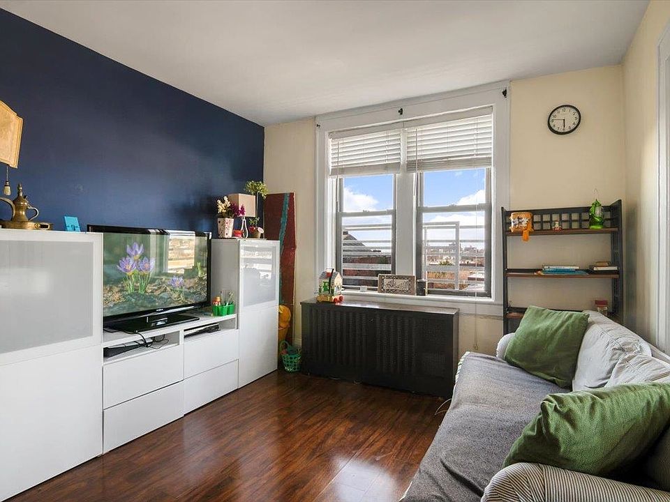 1st image of 6414 Park Ave APT 14
