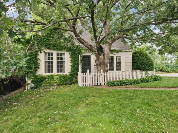 4900 13th Ave S, Minneapolis, MN 55417