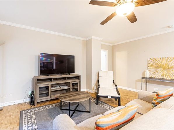 atlanta-georgia-448734550 picture