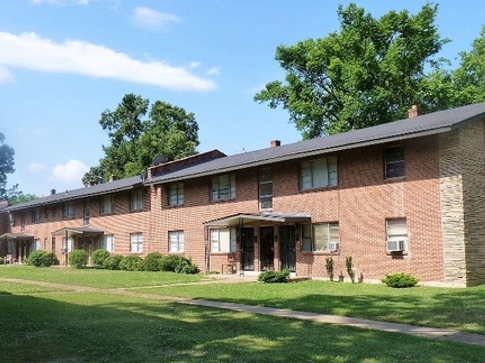 1st image of 4015 Summer Ave #1