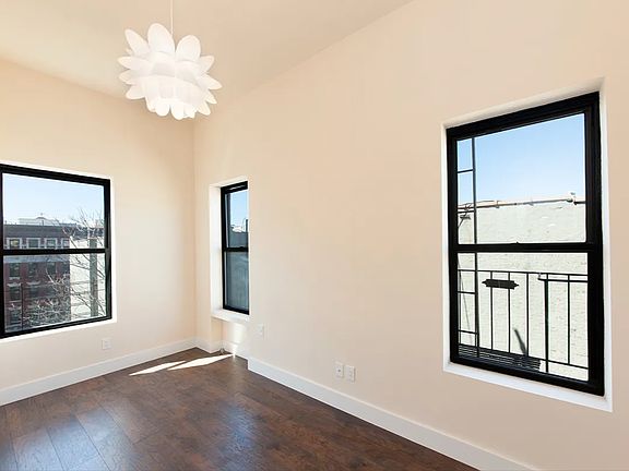 4th image of 100 W 139th St APT 45
