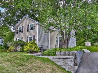 17 Corwin St, Cazenovia, NY 13035