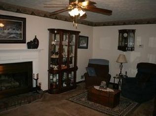 3 Maple Ct, Newnan, GA 30263