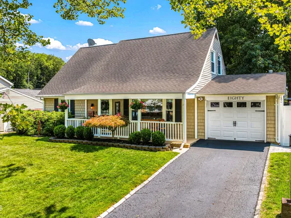 80 Ivy Hill Drive, Matawan, NJ 07747