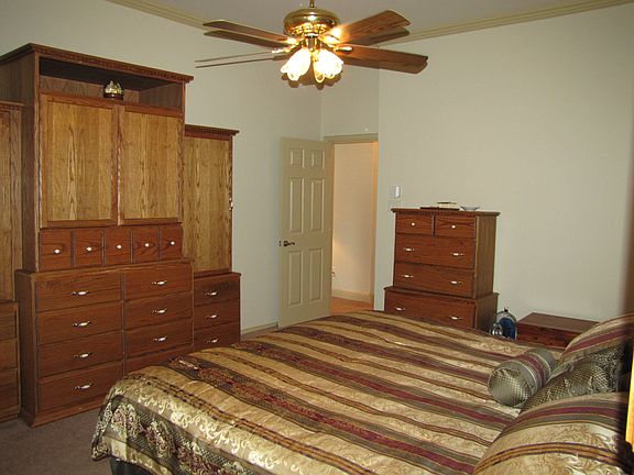 5th image of 1420 Briar Meadow Dr