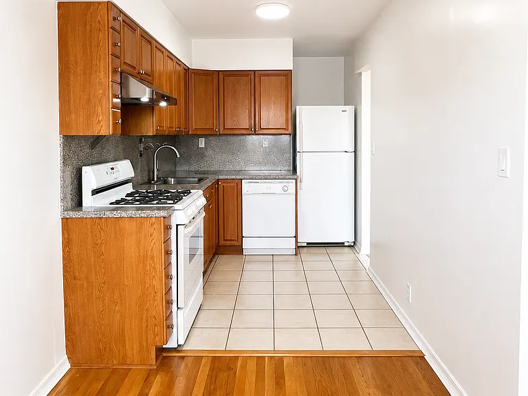 25-32 48th St #2 — Photo 8