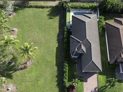 2700 Linda DR, Naples, FL, 34112