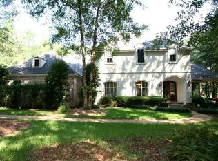 129 Willow Lake Dr, Fairhope, AL 36532