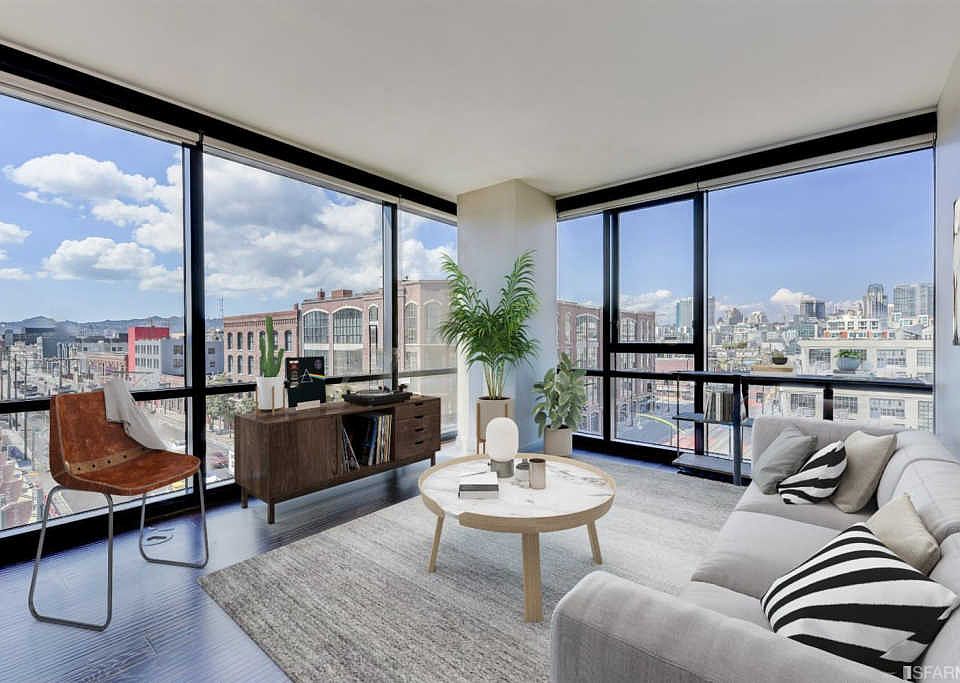 1st image of 260 King St Unit 535