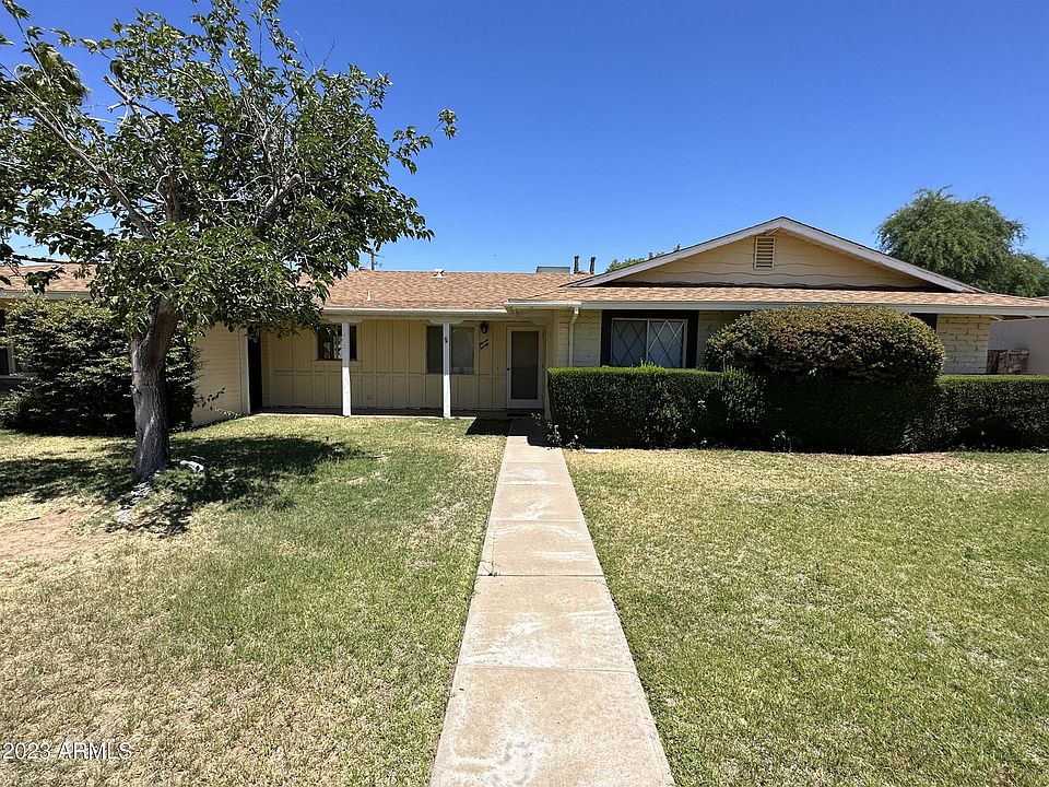 2nd image of 1120 W Kaler Dr