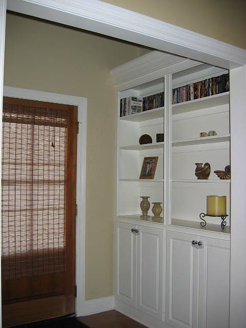Foyer with bookcases