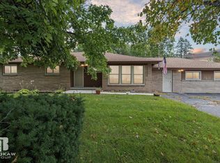 1050 Cleaver Rd, Caro, MI 48723